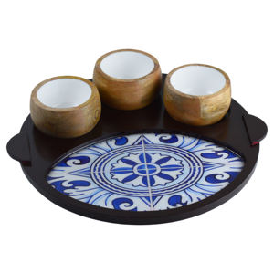 Bandeja de Servicio de Diseño Industrial en Madera, Decorativa, con Acabado en Esmalte Multicolor e Impresión - Product Image 3