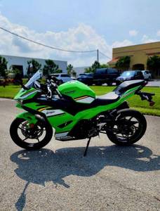 Motocicleta Kawasaki Ninja 500 usada de 2025 a bajo precio en venta - Product Image 3