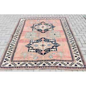 Tapis de 5,8 x 6,3 pieds, tapis turc vintage, tapis en laine rouge - Product Image 1