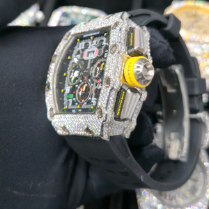 Montres mécaniques de luxe personnalisées de haute qualité en alliage de diamant carré avec bracelet en caoutchouc, fabriquées à la main, de qualité supérieure, hip-hop, VVS - Product Image 5