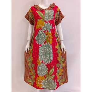 La última ropa de dormir diaria de verano de Chibi para mujer, manga corta con correa trasera, estampado floral hasta la rodilla con cremallera frontal - Product Image 1