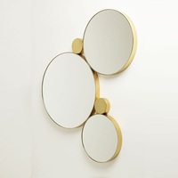 Miroir mural et de table décoratif en métal fait main de luxe de haute qualité Moderne pour salon Chambre et bureau pour utilisation hôtelière
