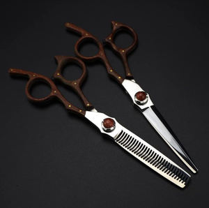 Ensemble de ciseaux de coiffeur professionnels de 6.45 pouces Ciseaux de coupe de cheveux de qualité de salon Lame en acier inoxydable comprenant des ciseaux - Product Image 4