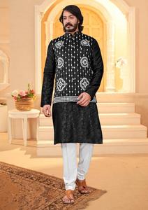 Marque de vêtements traditionnels pour garçons et hommes Vêtements ethniques Kurta Pyjama avec veste Nehru - Product Image 3