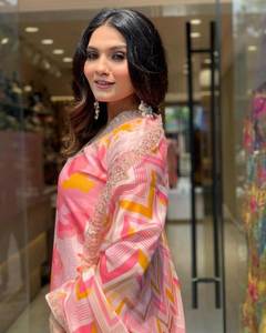 À la mode lourd rayonne brodé imprimé Kurti pantalon Dupatta ensemble Viscose Salwar fête porter forte demande indien pakistanais - Product Image 4