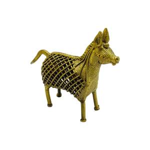 Statue d'animal en laiton Sculpture de girafe décorative faite à la main décoration de la maison fabricant d'animaux de girafe - Product Image 3