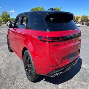 ¡Oferta Imperdible! Range Rover Sport P530 2023 Súper Limpio, 1.ª Edición, 523 HP, V8 Biturbo, Tracción Total, SUV de Lujo Rojo Metálico - Product Image 2