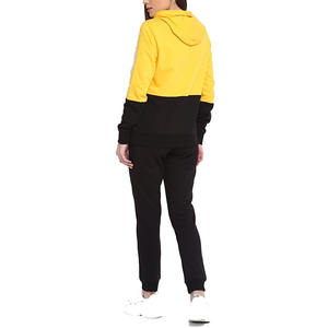 Trend Women Winter Sweatsuit Set Tracksuit Sweatsuits OEM Women Custom logo Sweatpants and Cropped <b>Hoodie</b> Set - Product Image 3