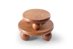 Plateau de service rond en bois avec pieds en boule, support à gâteau en bois de hêtre, centre de table ou plateau à charcuterie, plateau élégant - Product Image 2