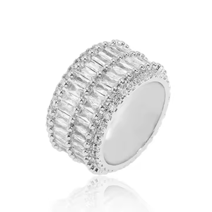 Vente en gros de bagues éternelles en moissanite VVS pour femmes et hommes, style hip-hop, empilables, en argent S925 plaqué rhodium, serties à griffes, bijoux fins - Product Image 2