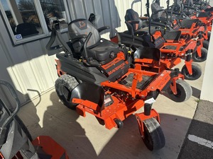 Cortadora de Césped Autopropulsada Bad Boy Maverick 5400 2026, Eléctrica y a Gasolina, con Funciones de 4 y 2 Tiempos para Cortar el Césped - Product Image 2