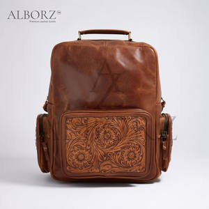 Nouveau sac à dos pour femme, en cuir véritable, fait à la main, style bohème, pour le collège, vente en gros, tendance - Product Image 4