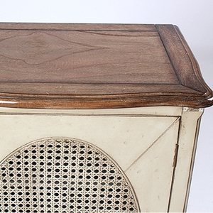 Gabinetes de Cocina No. 2614 Hecho de Caoba y Ratán, Acabado Liso, Diseño Simple y Atractivo - Product Image 4