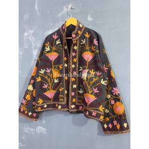 Suzani แจ็กเก็ตผ้าฝ้าย100% อินเดียสำหรับผู้หญิงเปิดตะเข็บปักลายดอกไม้คอตั้งเสื้อโค้ทถักสไตล์โบฮีเมียน - Product Image 4