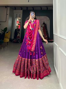 Último diseñador Tussar Seda Impreso Trabajo Lahenga Choli Por Fab Zone - Product Image 5