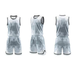 Ensemble de costume de basket-ball américain personnalisable pour hommes, uniforme de basket-ball personnalisé pour compétition universitaire et entraînement sportif - Product Image 1