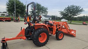 New Kubota Mini Tractor 21-55HP Digital German Agricultural Machinery <b>Small</b> Loader 4WD Reliable Gearbox Motor Engine <b>Pump</b> - Product Image 4