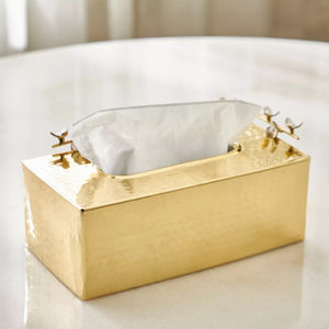 Accesorio de Mesa para el Hogar, Diseño Vintage, Caja de Pañuelos Decorativa Hecha de Metal Plateado Martillado con Detalles de Flores Doradas - Product Image 3