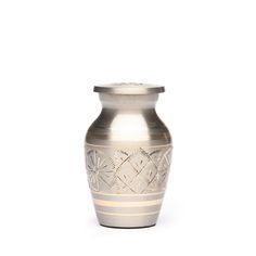 โกศใส่ศพทองเหลืองตกแต่งด้วยลวดลายดอกไม้ที่สวยงามและงานฝีมือระดับพรีเมี่ยมสำหรับการเคารพความทรงจำอันมีค่า - Product Image 3