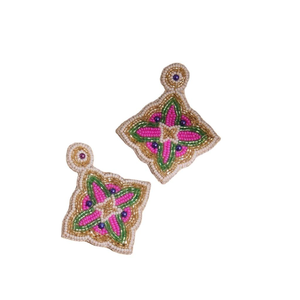 Pendientes Bordados para una Elegancia Eclectica, Diseño Artístico de Flores Multicolores, Bordado Moderno y Divertido, Elaborado en Todos los Tonos - Product Image 1