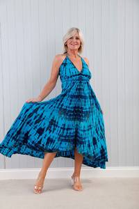 เดรสแม็กซี่ยาวถึงข้อเท้าสีฟ้าเปลือยหลังดีไซน์ใหม่ชุดเดรสยาวผ้าเรยอนมัดย้อมลายดอกไม้สำหรับผู้หญิงเดรสยาวฤดูร้อน - Product Image 4