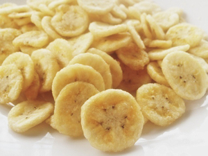 Aperitivo vietnamita crujiente seco de plátano hecho de plátanos maduros seleccionados para delicias de frutas sabrosas - Product Image 3