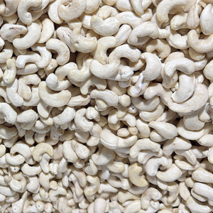 Prix de gros des noix de cajou bon marché dans le monde entier, noix de cajou W320, Vietnam Santigo, Vietnam, délai de livraison court - Product Image 1