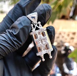 จี้ดาวเดวิดประดับเพชรโมอิสซาไนต์ VVS ชุบทองคำขาวบนเงินแท้ 925 สไตล์ฮิปฮอปสุดเท่สำหรับผู้ชาย - Product Image 2