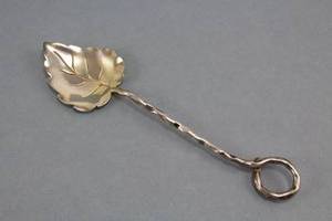 ช้อนเครื่องเงินแบบพรีเมี่ยมสำหรับงานแต่งงานเครื่องใช้บนโต๊ะอาหารด้ามจับปลายแบบโบราณเหมาะสำหรับวางบนโต๊ะเครื่องครัวอุปกรณ์ครัวขายส่ง - Product Image 6