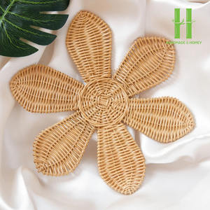 Nuevo diseño, decoración de pared de ratán hecha a mano Natural para decoración de habitación de niños, decoraciones navideñas, regalos OEM de Vietnam - Product Image 3