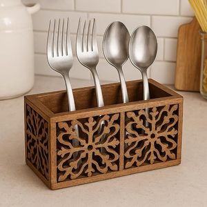 Grand porte-couverts en bois à plusieurs sections pour une organisation soignée des couverts et des ustensiles de cuisine - Product Image 3