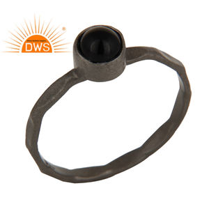 แหวนพลอยโอนิกซ์สีดำชุบโรเดียมสีดำสำหรับเป็นของขวัญสำหรับผู้หญิงคอลเลกชันวินเทจของเธอ - Product Image 3