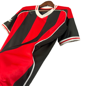 Camiseta de Fútbol Personalizada para Hombre, Uniforme Completo para Adultos con Impresión Digital por Sublimación y Tecnología de Corte Automatizado - Product Image 4