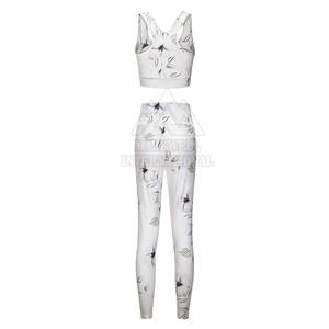 Meilleures ventes Ensemble de yoga pour femmes à faible quantité minimale de commande Ensemble de yoga pour femmes de couleur unie de dernière conception au prix de gros - Product Image 2