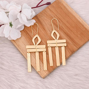 Pendientes Largos de Moda, Pendientes de Latón Chapados en Oro, Joyería de Fantasía para Mujer, Regalos de Cumpleaños - Product Image 4