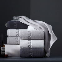 Haute qualité usine OEM personnalisé serviette de plage salon de coiffure GYM bain visage 100% coton luxe ongles Spa Salon de beauté hôtel serviette