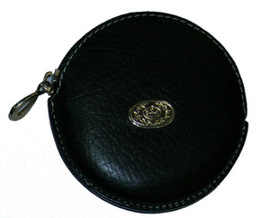 กระเป๋าใส่เหรียญหนังแท้ทรงกลมพร้อมซิปปิดสีแดง - Product Image 2