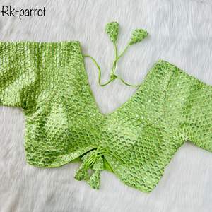 Las mujeres de alta demanda usan blusa Georgette para Sari en diferentes colores disponibles a precios al por mayor de La India - Product Image 3