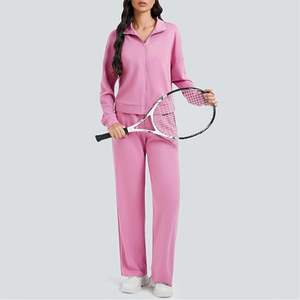 Ensemble de survêtement deux pièces pour femme, coupe ajustée, à capuche, imprimé personnalisé, avec chemise à manches longues et pantalon - Product Image 6