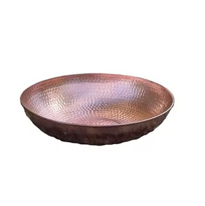 Bassin en cuivre moderne avec design incurvé élégant, durable, fait à la main et parfait pour les espaces de déclaration - Product Image 5