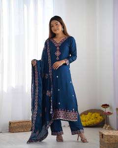 Nouveau vrai concepteur de modélisation Salwar Kameez Heavy Embroidery Work Party Wear Top-Bottom et Dupatta - Product Image 2
