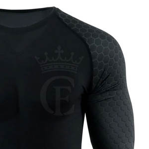 Vente en gros Meilleur prix de vente Fabricant de protection contre les éruptions cutanées personnalisé Bonne performance Imprimé Rash Guard - Product Image 6