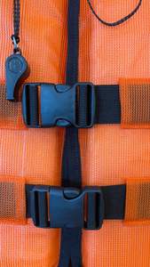 Chaleco Salvavidas para Adultos Hecho de Malla de HDPE con Espuma en el Interior para Deriva, Excelente Flotabilidad y Seguridad, Secado Rápido - Product Image 5