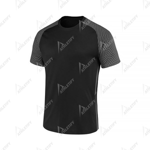 เสื้อฟุตบอลคุณภาพสูง ทรงพอดีตัวสำหรับการฝึกซ้อมและการแข่งขัน เนื้อผ้าระบายอากาศได้ดีสำหรับนักกีฬา - Product Image 6