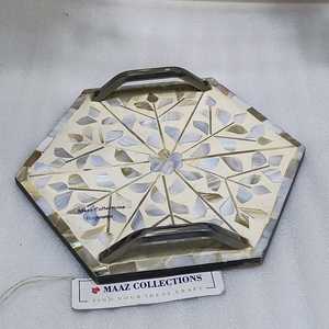 Plateau en résine de nacre fabriqué à la main de qualité exportée pour la maison et l'hôtel disponible au meilleur prix depuis l'Inde - Product Image 3