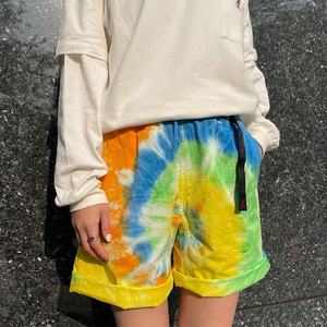 กางเกงขาสั้นซับลิเมชั่นคุณภาพสูงสำหรับผู้ชาย โพลีเอสเตอร์ 100% พิมพ์ลายดิจิทัล โลโก้สั่งทำได้ แห้งเร็ว ระบายอากาศดี สไตล์เรียบง่าย เหมาะสำหรับออกกำลังกายและวิ่ง - Product Image 2