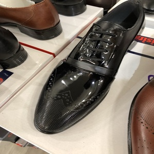 Zapatos italianos de vestir para hombre, mocasines planos cómodos, suaves, hechos de cuero genuino - Product Image 1