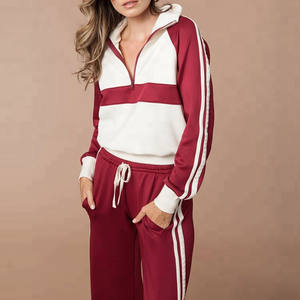 Ensemble de survêtement décontracté pour femme en polyester léger, taille élastique, poches latérales, pantalon cargo long, logo frontal - Product Image 6