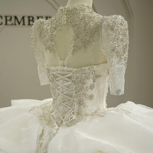 สำหรับ GT26058 ชุดเดรสทรงเมอร์เมด/ทรัมเป็ต ผ้าซาตินทันสมัย คอสูง แขนสั้น แต่งลูกไม้ปักลายดอกไม้ประดับเลื่อม เหมาะสำหรับงานแต่งงานในโบสถ์ - Product Image 6