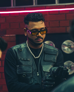 Collar de diamantes de moissanita completamente helado Unisex, chapado en plata de ley 925 sólida, acero inoxidable para joyería de moda de fiesta - Product Image 1